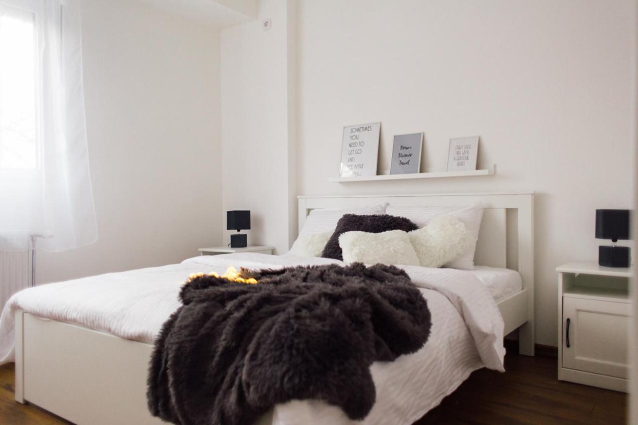 New Center Apartments Ni Exteriör bild