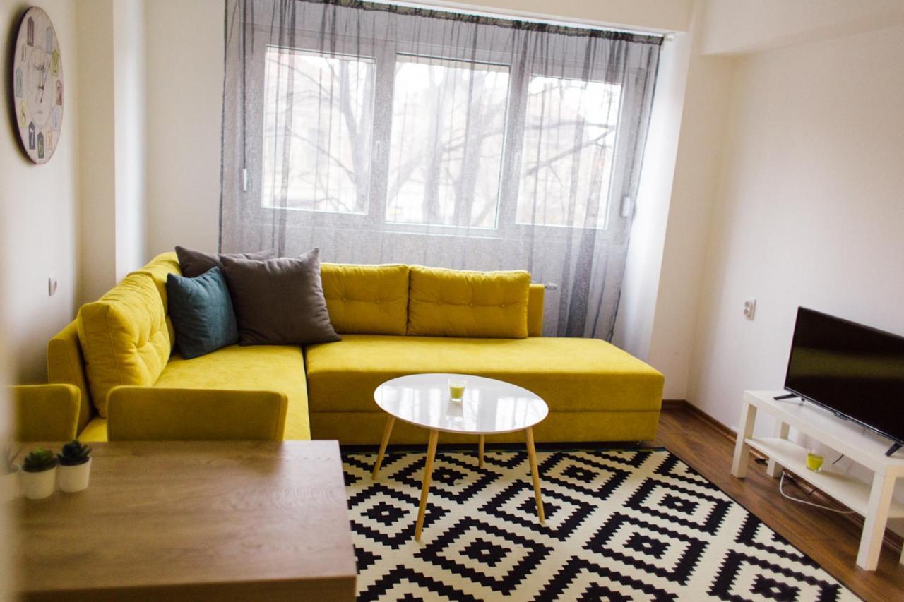 New Center Apartments Ni Exteriör bild